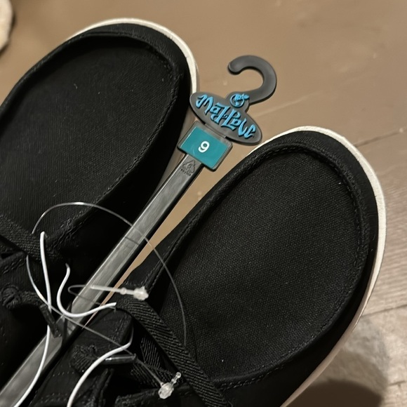 Mad Love sneakers slip on easy‎ comfortable black size 9 NEW multi available - Picture 2 of 4